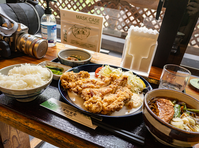 上高地到着！！まずは飯！！ホールスタッフが中国 or 台湾の人(どっちかわかんないけど上高地愛されてる)